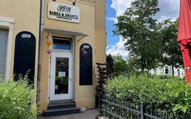 Berlin Jewish bakery closes citing antisemitic harassment since October 7 Hamas massacre