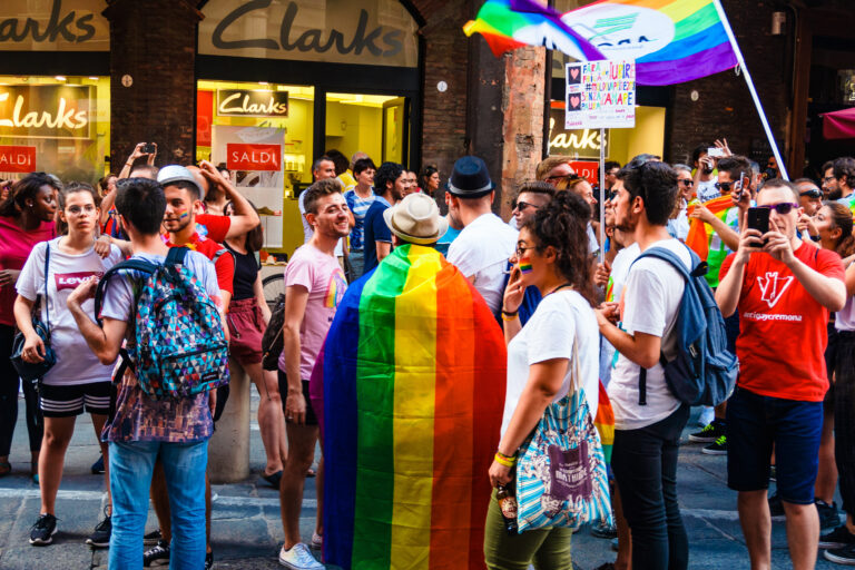 Israeli and anti-regime Iranian marchers forced out of Bologna Pride amid chants of “Zionists out”